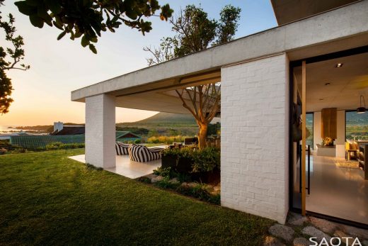 Restio River House in Pringle Bay