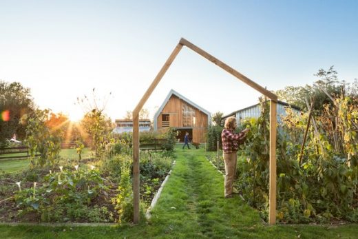 Swallowfield Barn in Langley