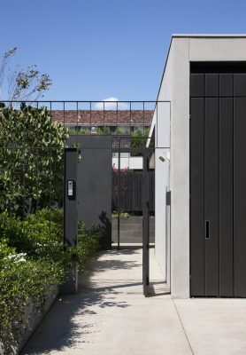 Toorak Courtyard House in Melbourne