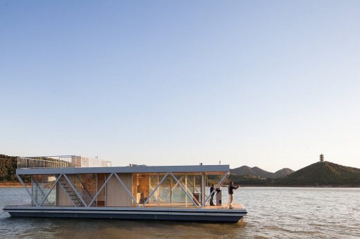 Floatwing House in China