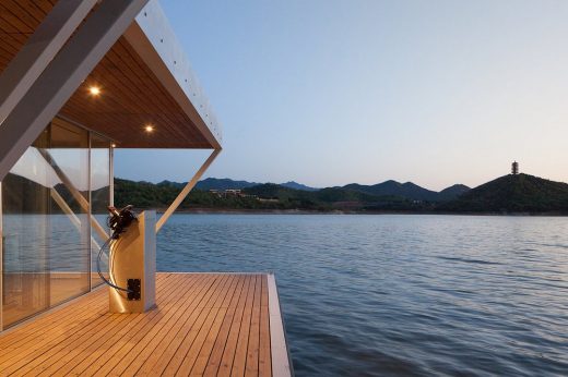 China House Boat design by pedro brigida arquitectos