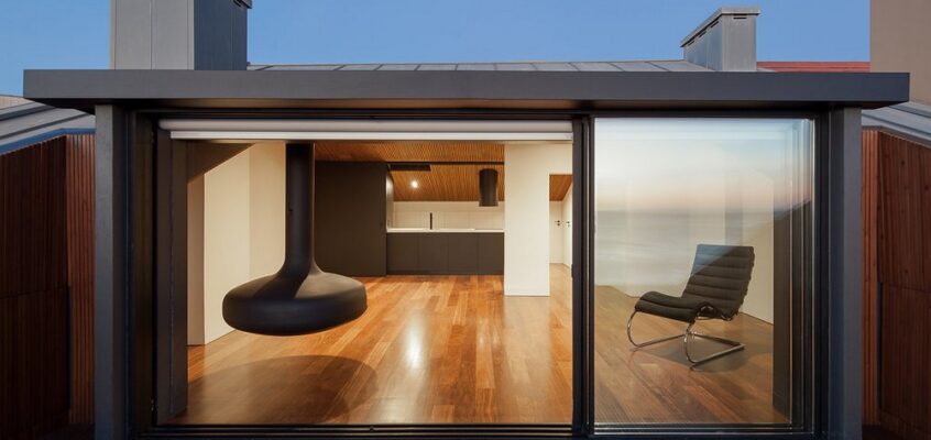 Foz apartment renovation, Porto flat