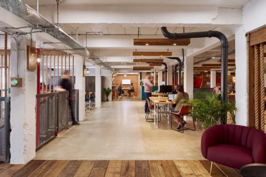 Office Interior near St Katharine Docks, London, UK – design by Gensler