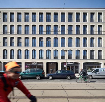 Arcs and Squares Housing in Berlin