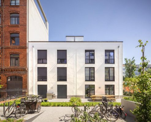 Arcs and Squares Housing in Berlin