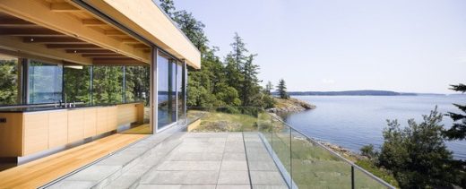 Salt Spring Island House in British Columbia design by RUFproject