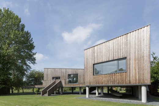 Heather Cottage in Berkshire design by English architects practice