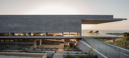 House H in Zapallar Chile