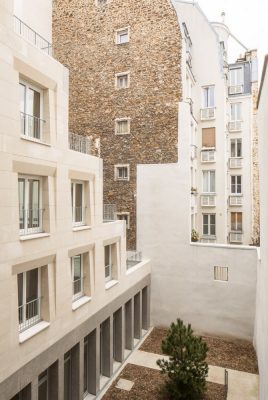 Massive Stone Social Housing Units in Paris