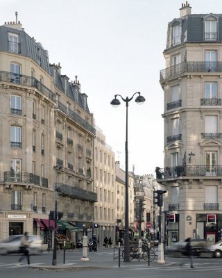 Massive Stone Social Housing Units in Paris