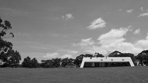 Tucks Ridge House in Balnarring