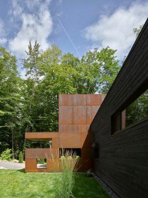 House at Charlebois Lake Quebec