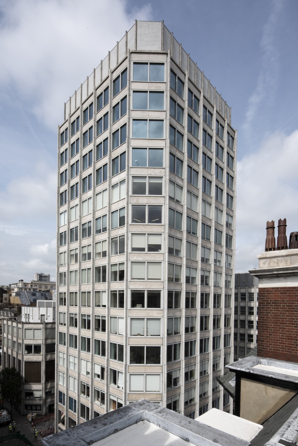 Smithson Plaza London building