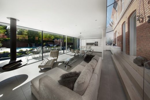 Contemporary Luxury Home in Southern England designed by AR Design Studio