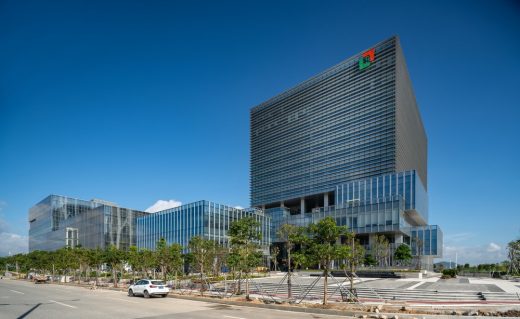 Traditional Chinese Medicine Science and Technology Industrial Park HQ in Zhuhai