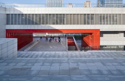 Yiwu Cultural Square building