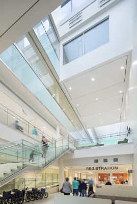 Medicine Hat Regional Hospital Ambulatory Care Building