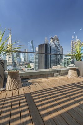 Jin Bo Law Skybar at Dorsett City Hotel in London