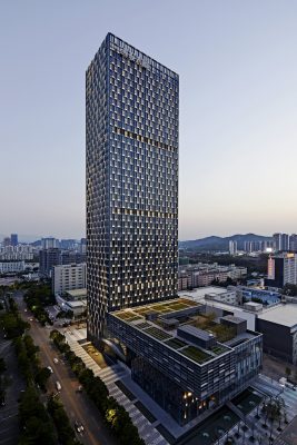 Longgang Chuangtou Tower Shenzhen building