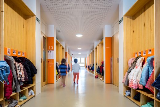 Lycée Français Maternelle, Barcelona School Building