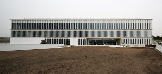 Stradivarius Headquarters Barcelona Building design by Batlle i Roig arquitectes