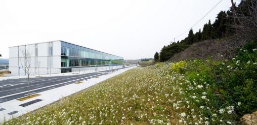 Stradivarius Headquarters Barcelona Building