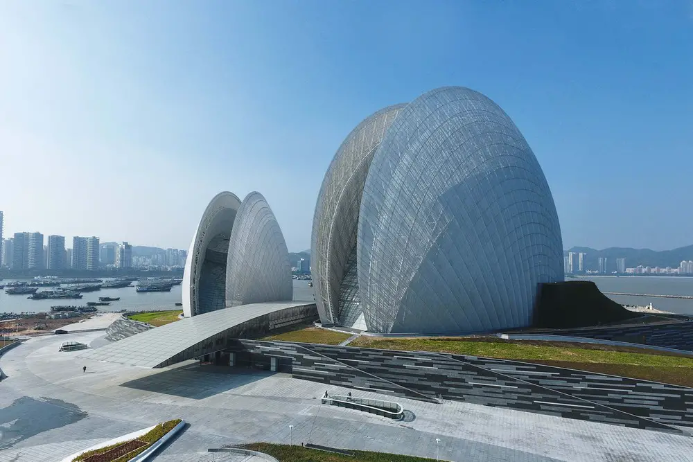 Zhuhai Opera House Building