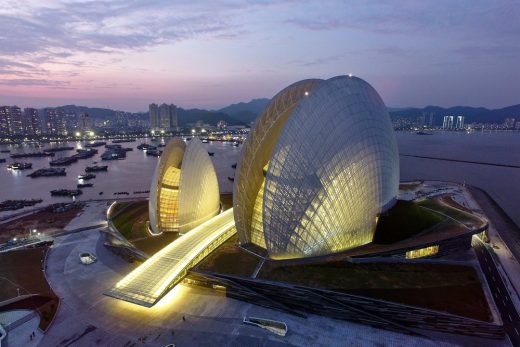 Zhuhai Opera House Building