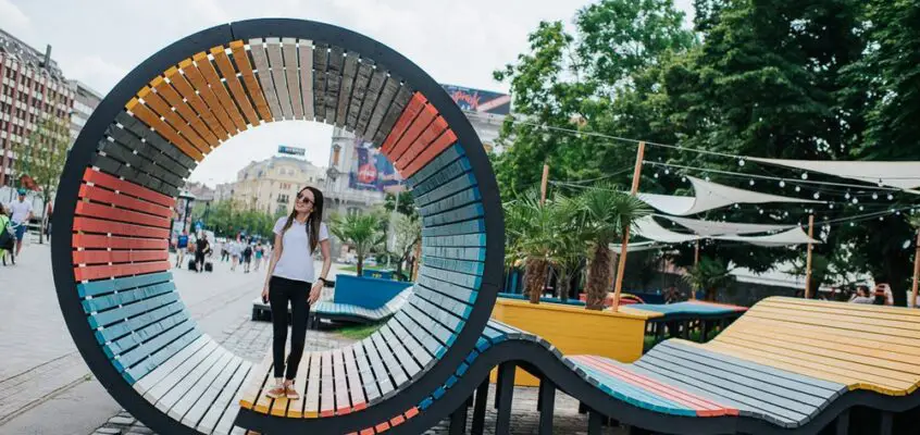 Hello Wood Pop Up Park Downtown Budapest