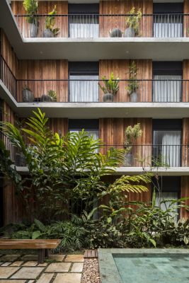 Manaus Hotel by AMZ Arquitetos