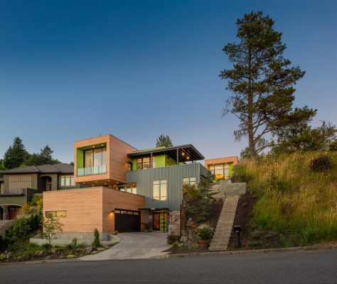 Panavista Hill House in Portland