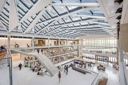 The University of Texas at Austin’s Cockrell School of Engineering building