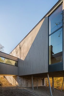 Workshop on a Cliff in Sainte-Adele Quebec