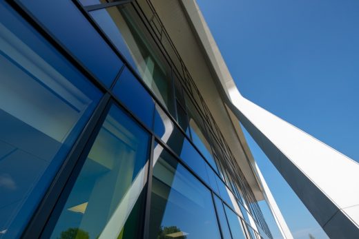 Corian fits the bill to clad the new Lancs Constabulary HQ