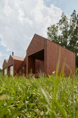 Cottage near a Pond in Vysocina