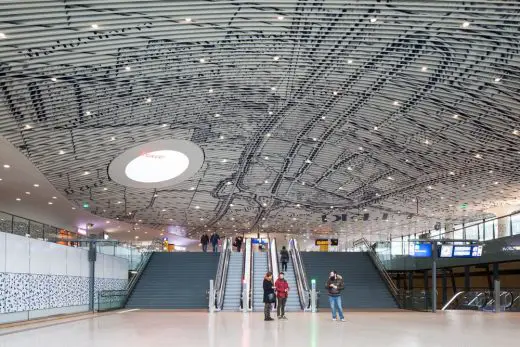 Delft City Hall and Train Station building by Mecanoo architecten