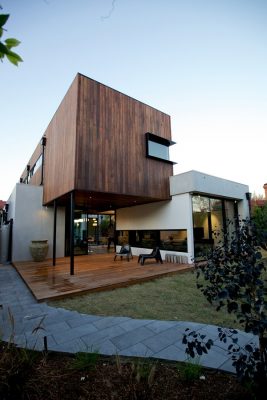 Elwood House in Melbourne by Jost Architects