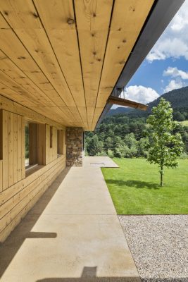 Family House in La Cerdanyav