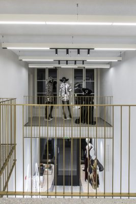 Moschinos Showroom in Paris