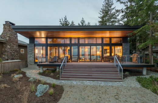 Beach Drive Waterfront Studio on Camano Island Washington