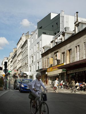 Belleville Social Housing and Shop in Paris