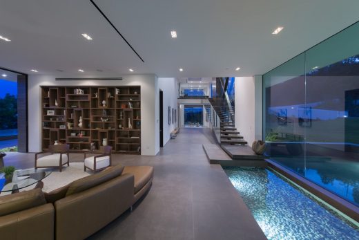 Benedict Canyon Residence in Beverly Hills
