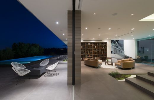 Benedict Canyon Residence in Beverly Hills