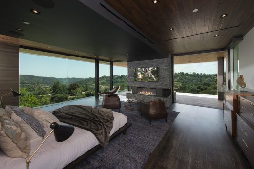 Benedict Canyon Residence in Beverly Hills