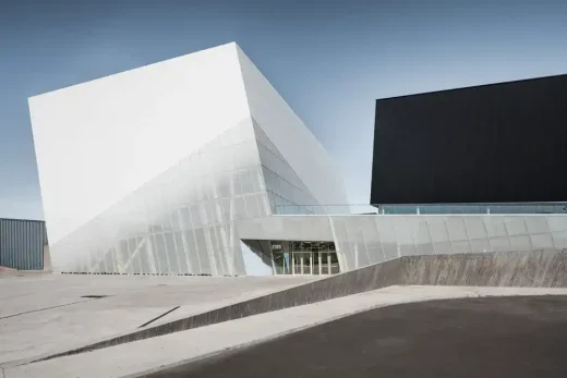Complexe sportif de Saint-Laurent Montreal buildings