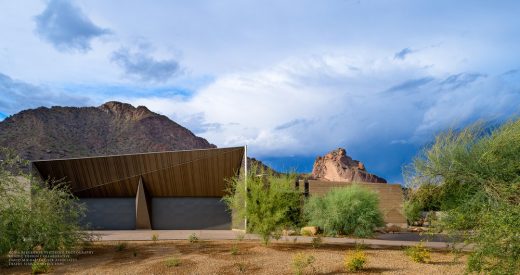 Dancing Light House in Paradise Valley