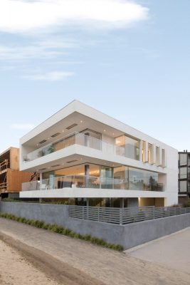 Flip Flop House in Venice California