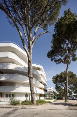 La Crique Apartments in Marseille