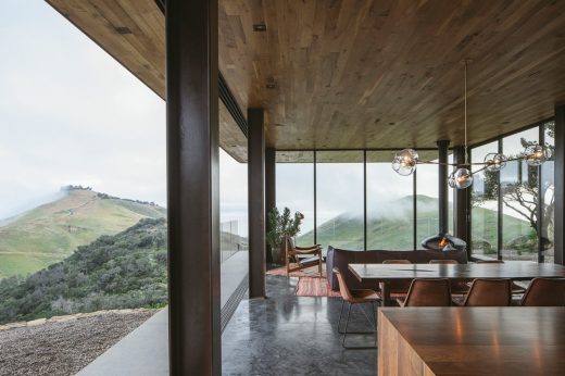 Off-Grid Guest House in California