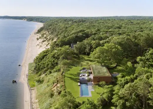 Peconic House in Hampton Bays